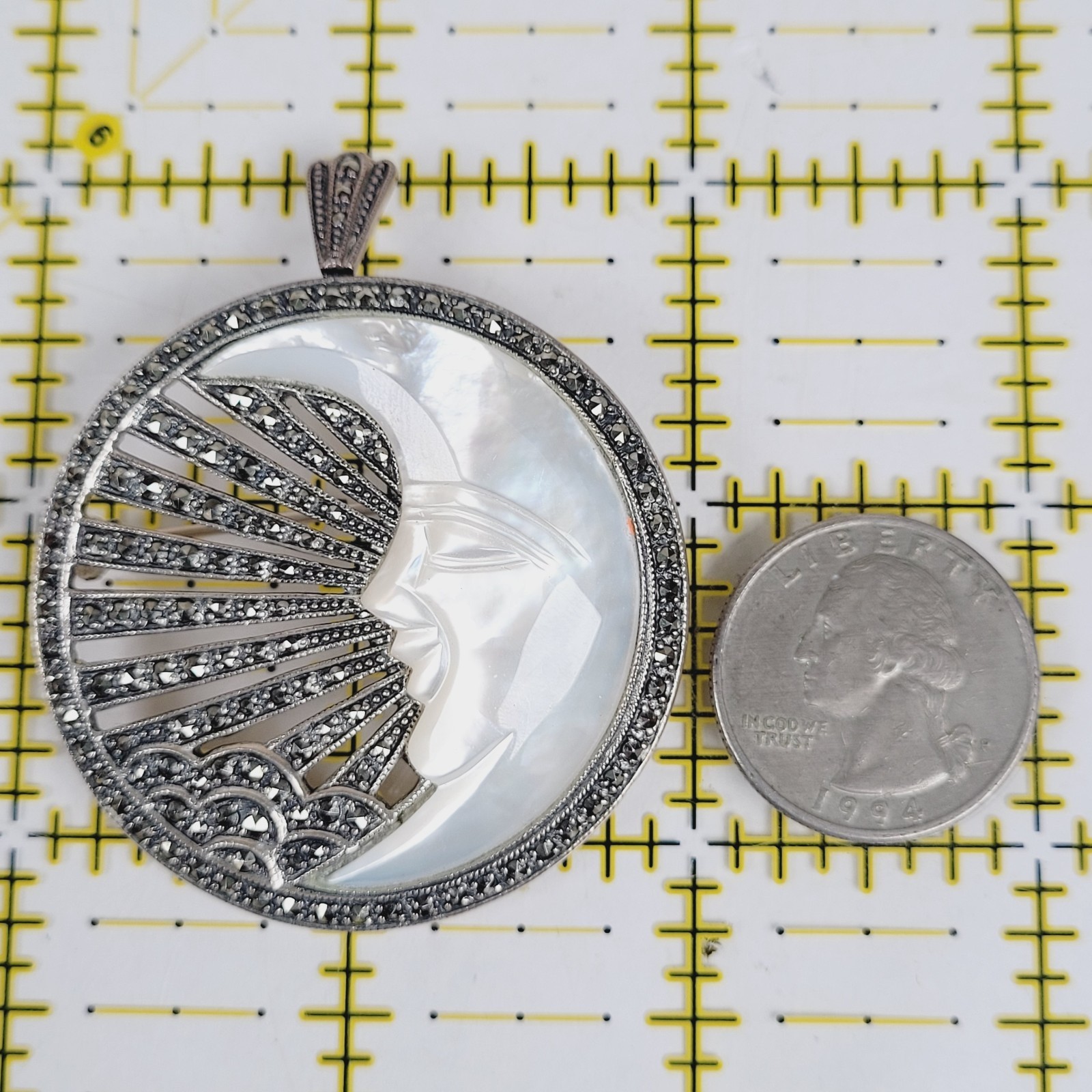 SIGNED VINTAGE BIG CRESCENT MOON MOP MARCASITE STERLING SILVER 925 PENDANT PIN