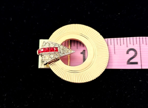 VTG Signed BOUCHER Gold Plated RED CLEAR CRYSTAL Ribbed CIRCLE Pin Brooch #3006
