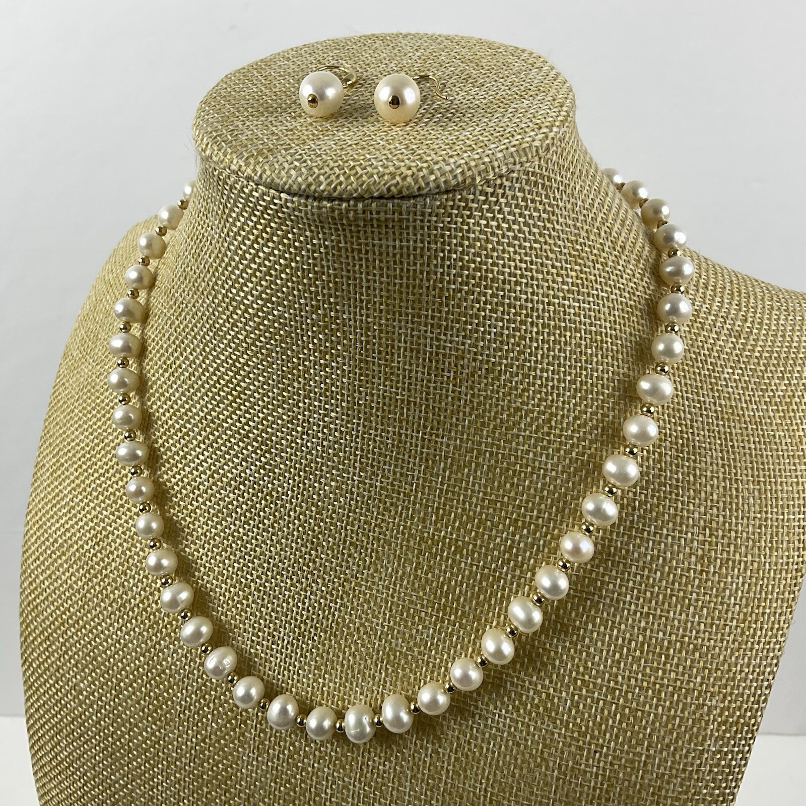 Vintage White Pearl & Gold Filled Beads Necklace Near Round 18″ Gift Earrings