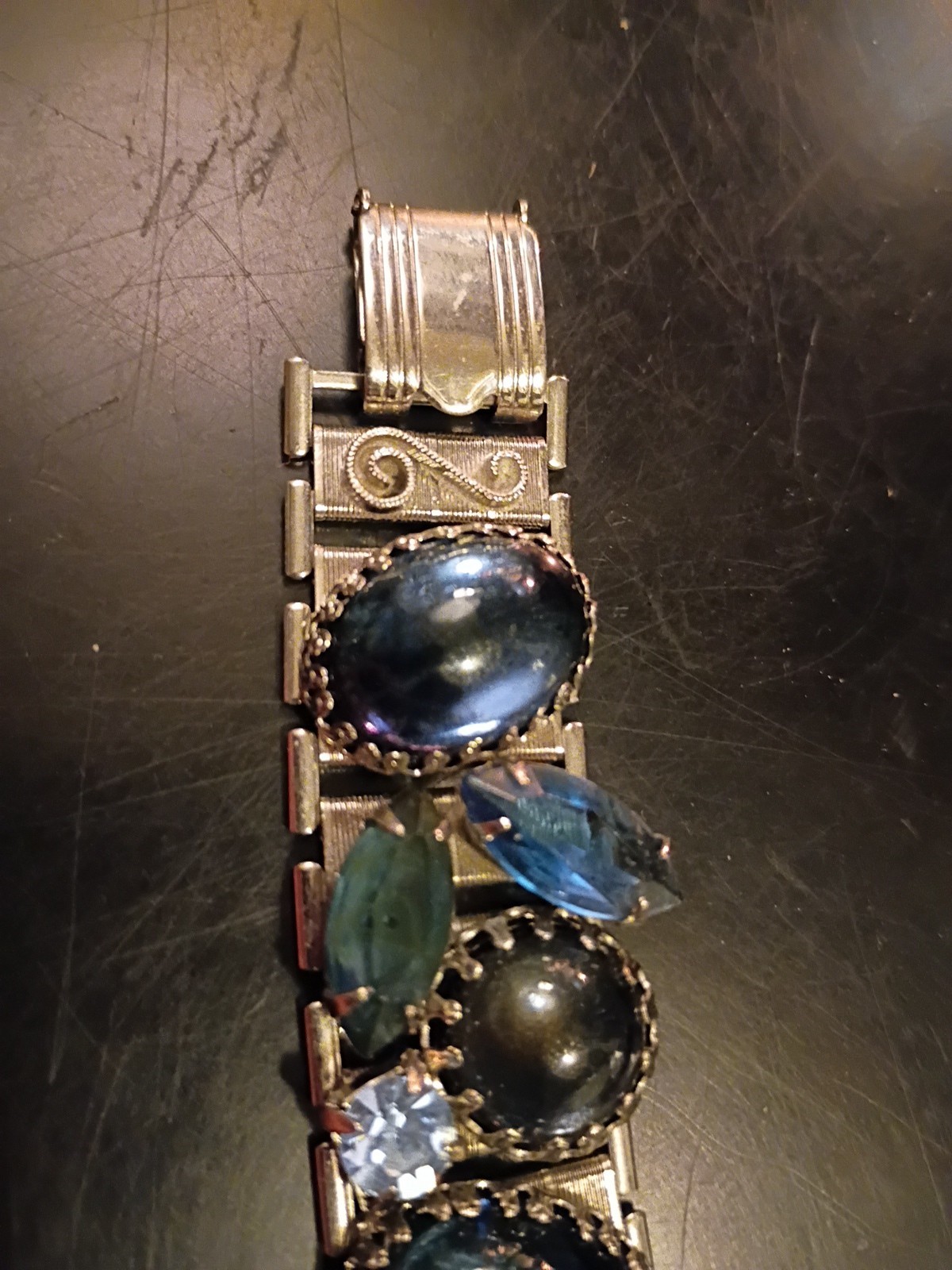 Vintage 7 ” Blue Rhinestone Bracelet Unsigned Unique Piece