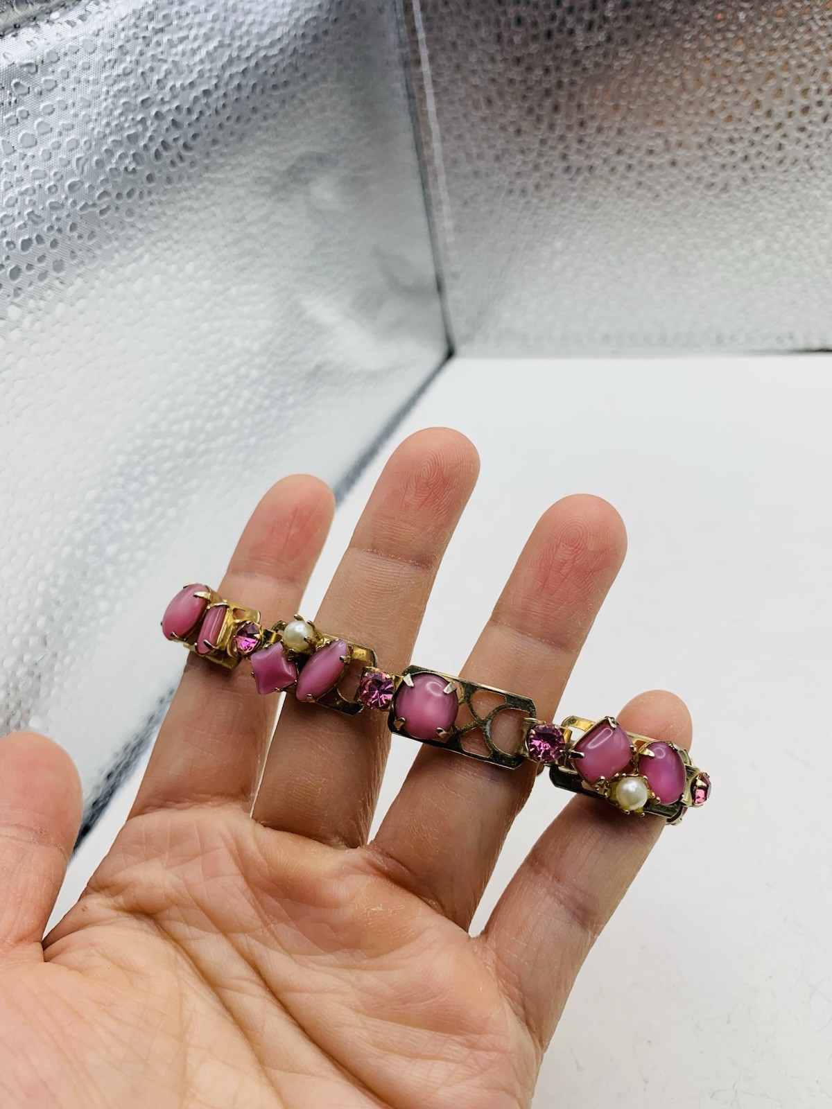 Vintage Pink Feminine Rhinestone Crystal Fancy Faux Pearl Gold Tone 7” Bracelet