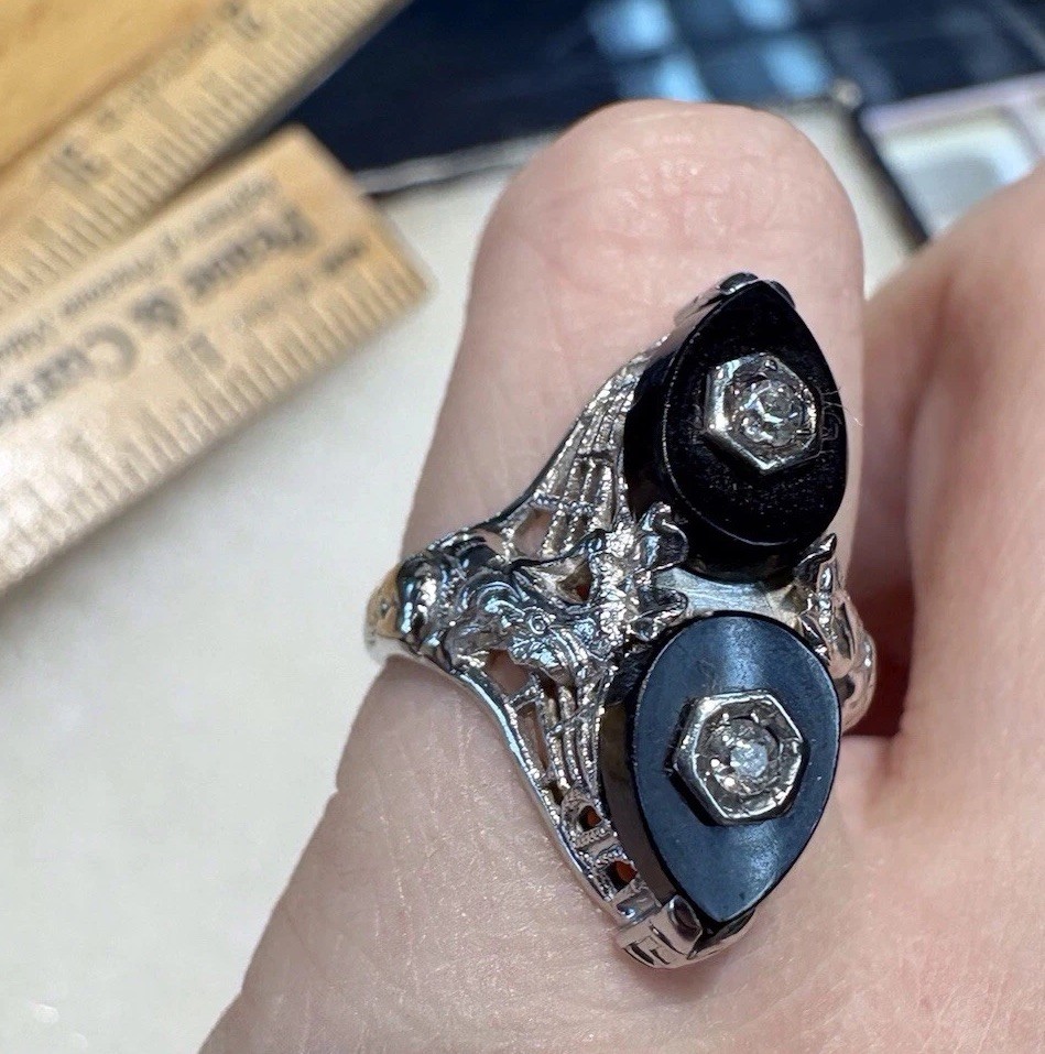 14k White Gold Ring, Size 4, With Single Cut Two Diamonds, 3.5g