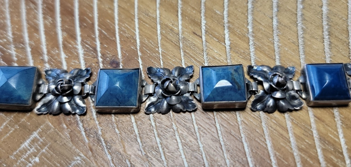 Antique Silver Cabbage Rose and Blue Link Bracelet