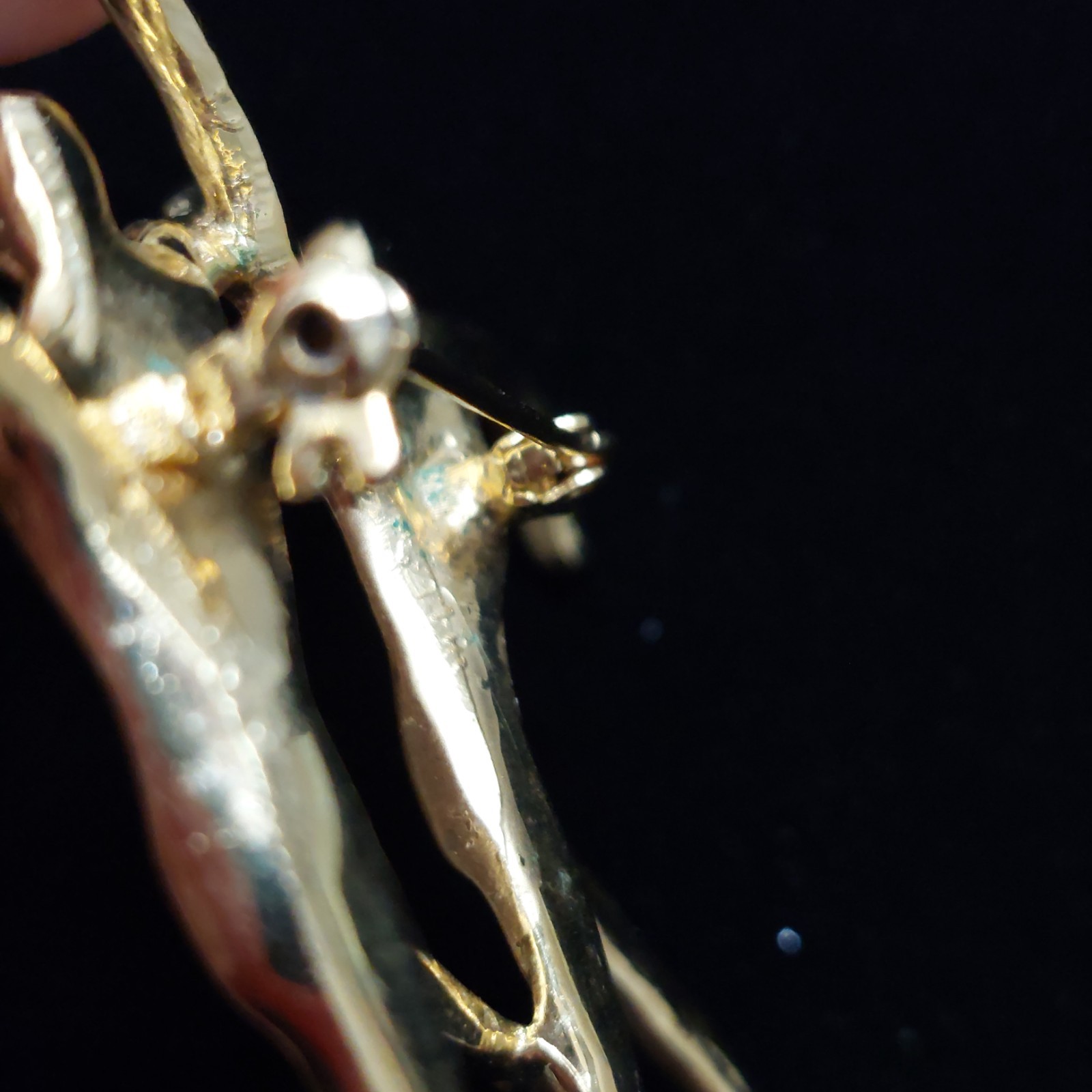 Modern Abstract Dancers Brooch Gold Tone Matte Shiny Finish Contemporary Art Pin