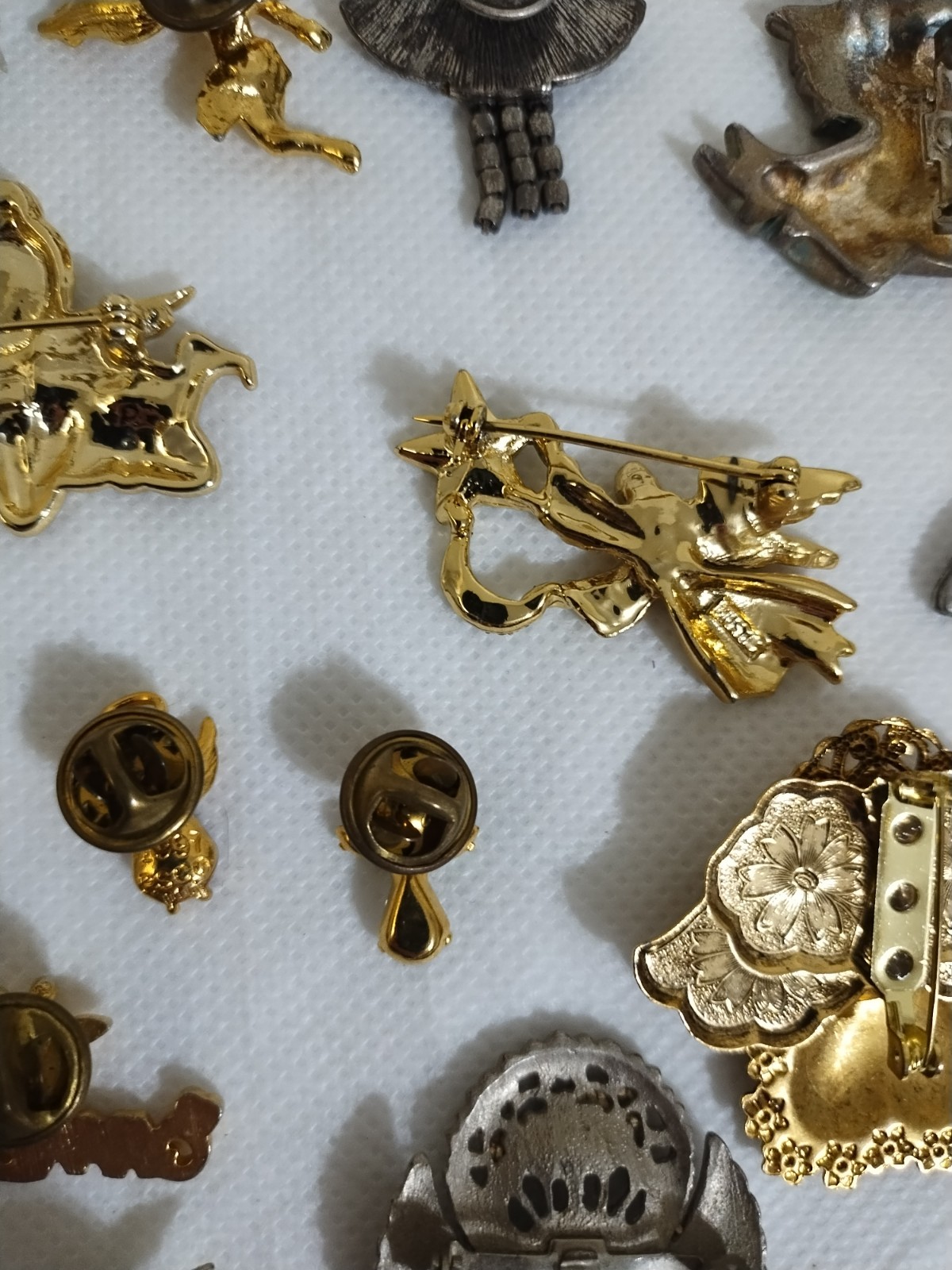 Vintage to Now ANGELS Pins Brooches 25 Pcs Read Description!