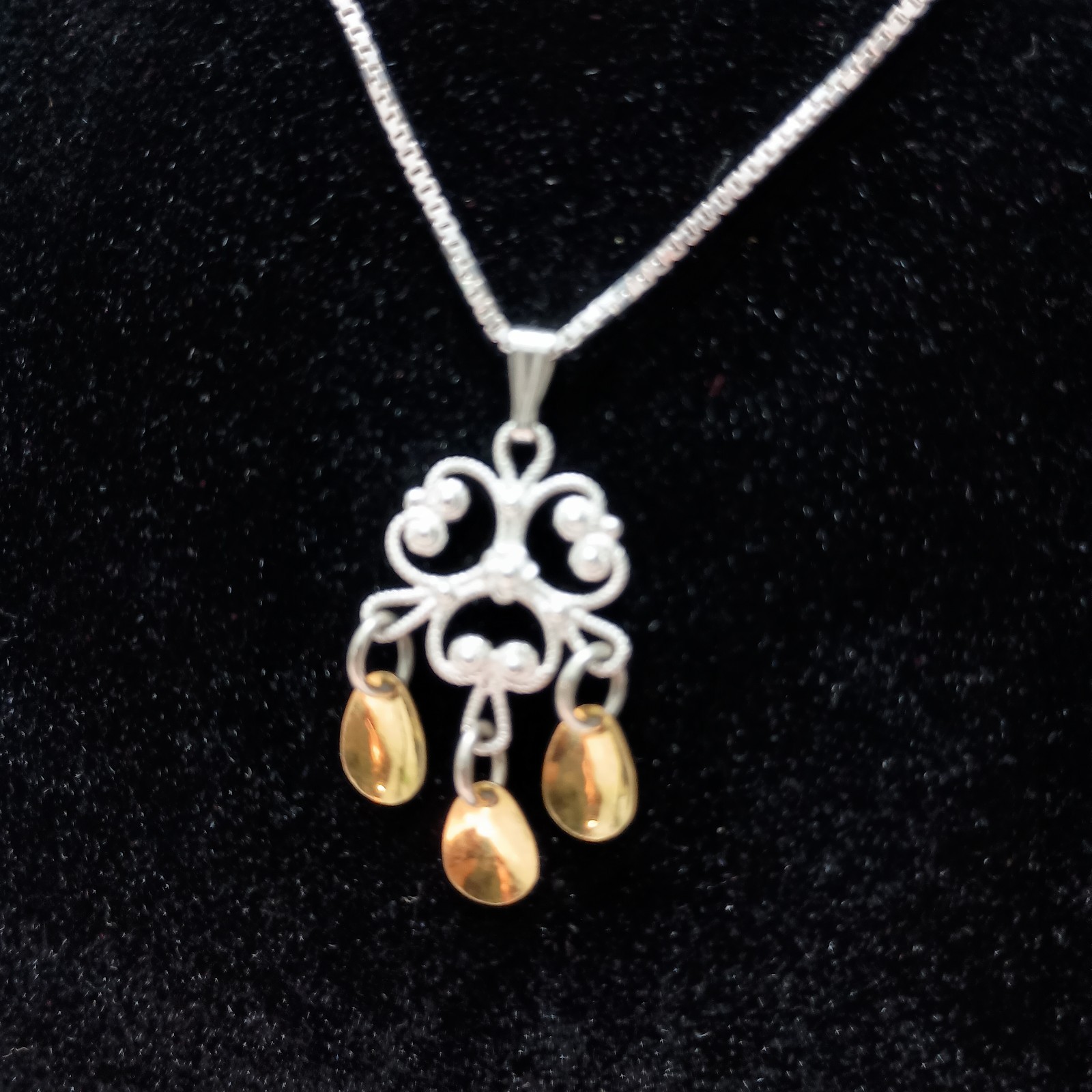 Vintage Finnish ARU Sterling Silver Filigree Necklace & Earring Set Sundrop