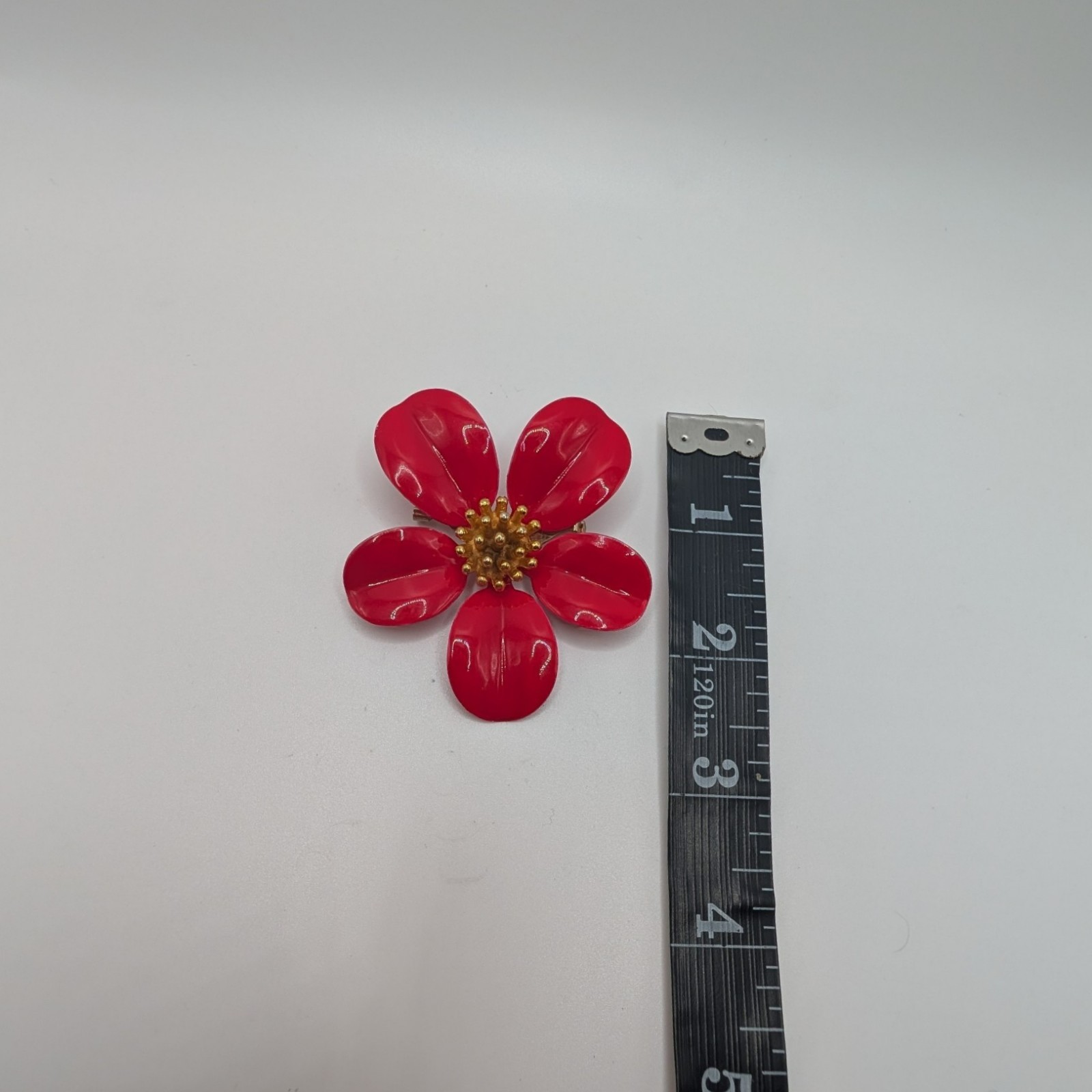 VTG Bright Red-Gold Metal Enamel Flower Power Brooch & Clip On Earring Set