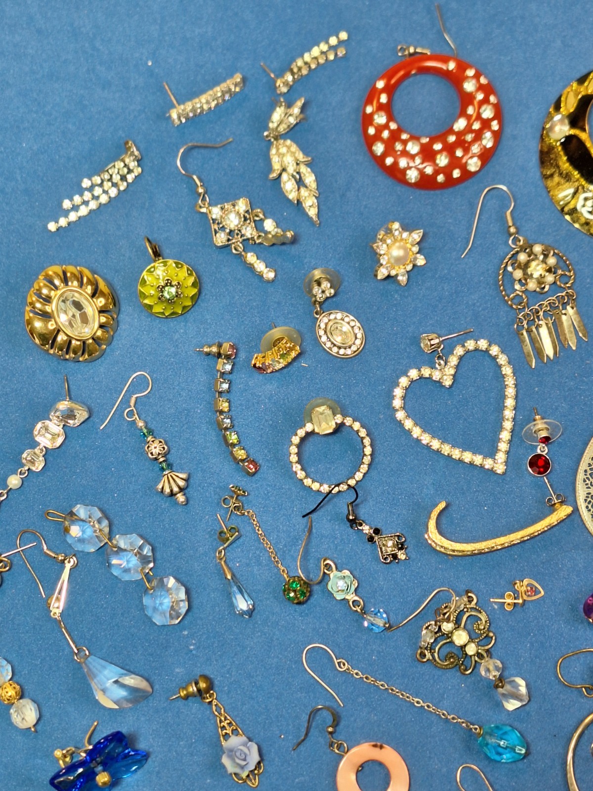 129 pc Single Pierced Earring Lot Rhinestones Dangles Animals Crafts Over 1-lb
