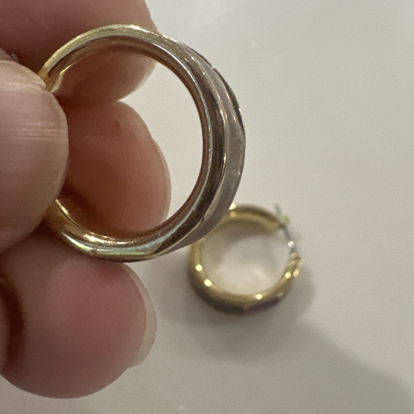Liz Claiborne “LC” Signed Multi-Colored Glass Stone Gold Hoop Earrings VTG