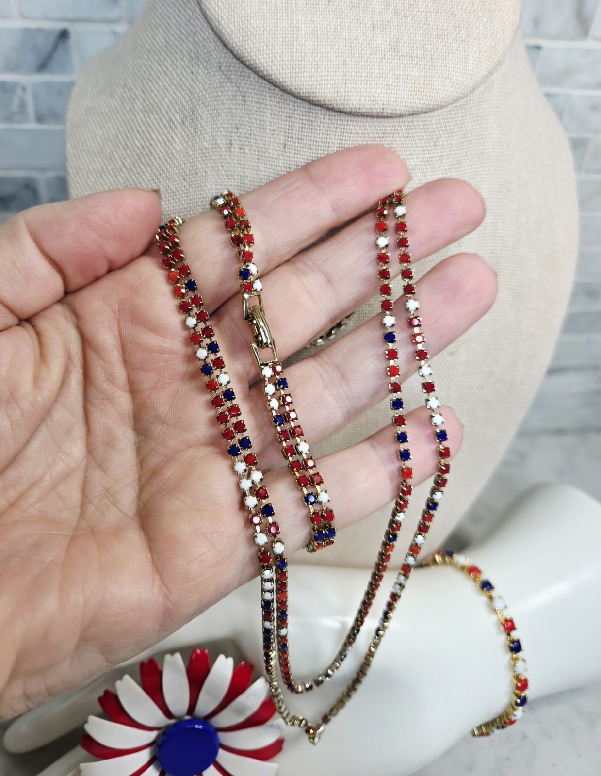 Vintage Red White & Blue Patriotic Jewelry Set Brooch Necklace & Bracelet