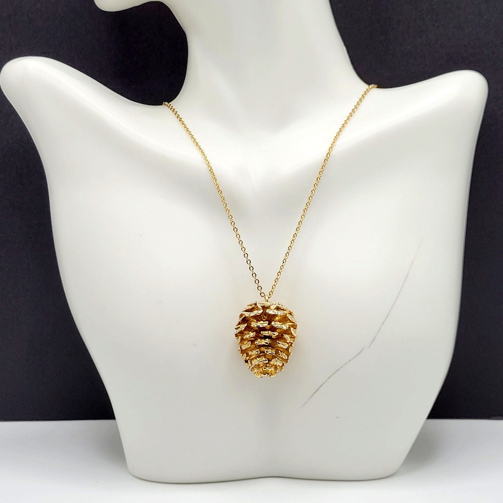 Pinecone Articulated Pendant w Chain Woodland Holiday Nature Gold Tone Necklace
