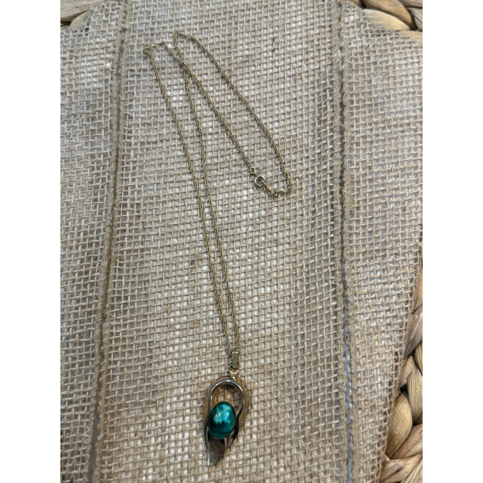 Vintage 12K Gold Filled Teal Green Cabochon Modernist Pendant Necklace 20in
