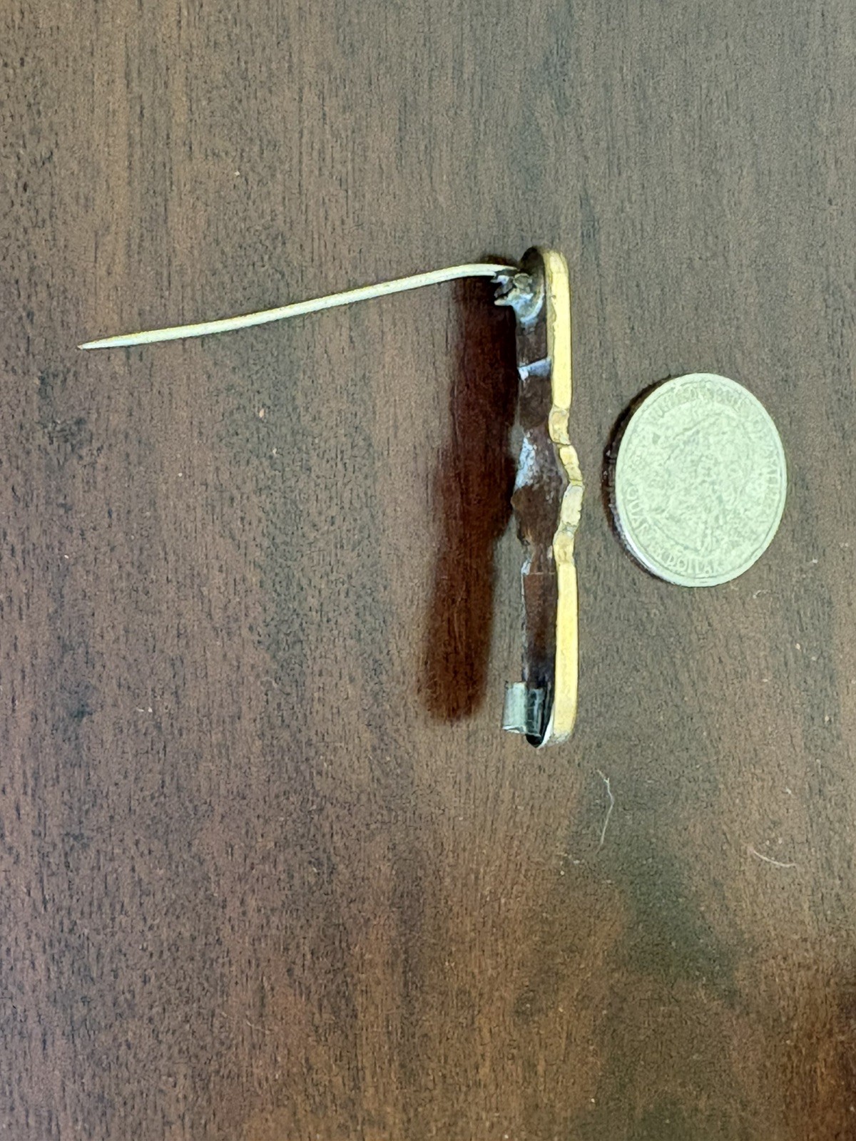 Antique Gold Tone Decorative Bar Brooch Pin, Bar Setting Style