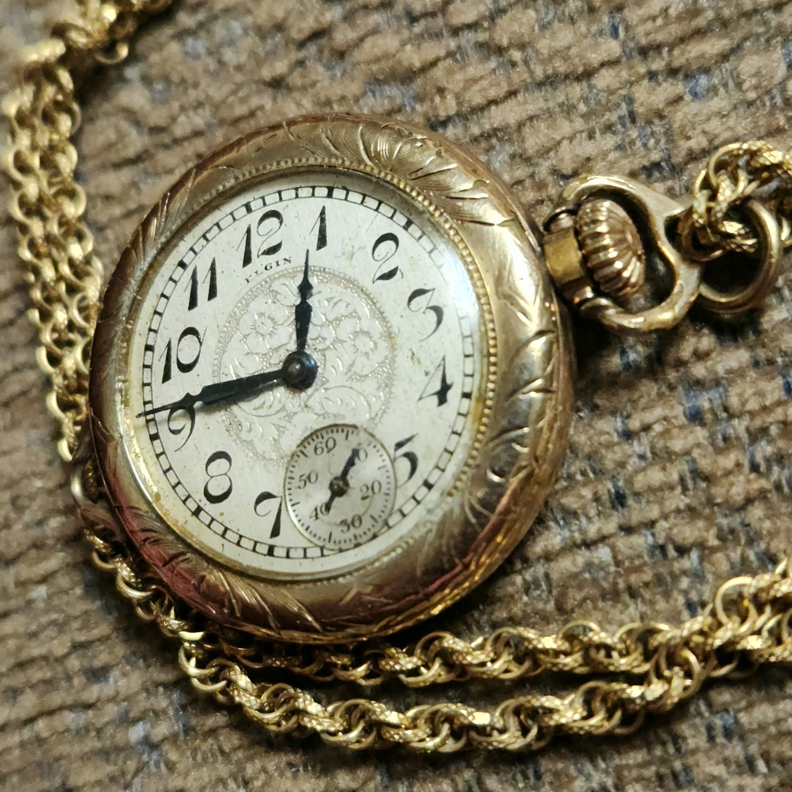 Elgin 12k Pocket Watch Pendant 15 Jewels Second Hand Not Moving/ Cannot Set Time