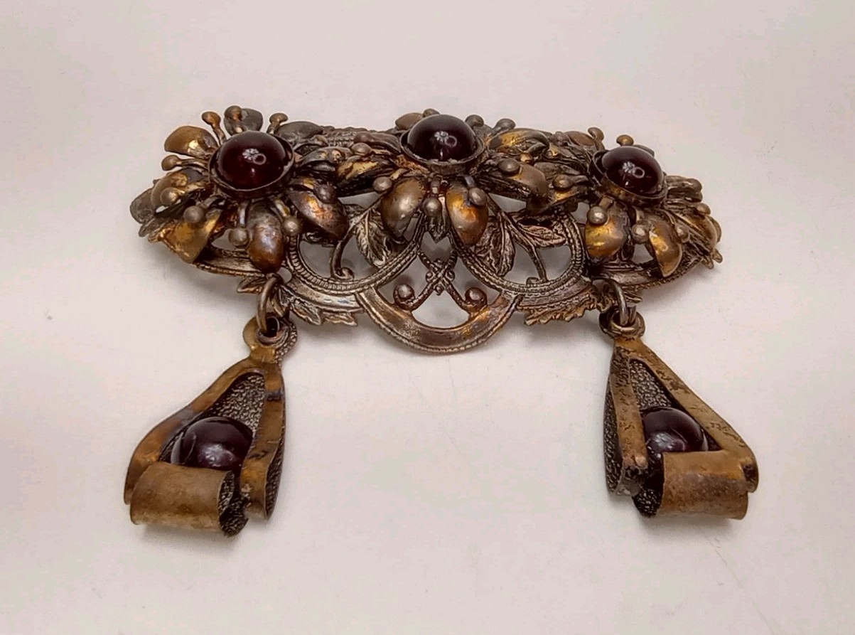 Victorian Floral Dangle Brooch Goldtone Deep Red Cabochons