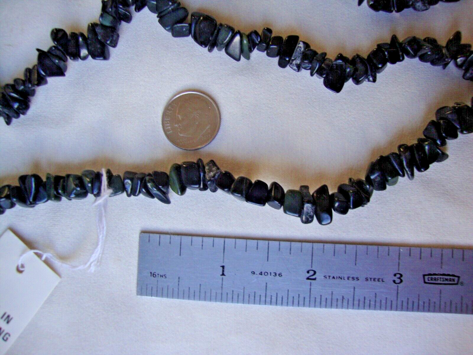 VINTAGE HONG KONG HANDMADE DARK GREEN NEPHRITE JADE CHIPS 35″ ENDLESS NECKLACE