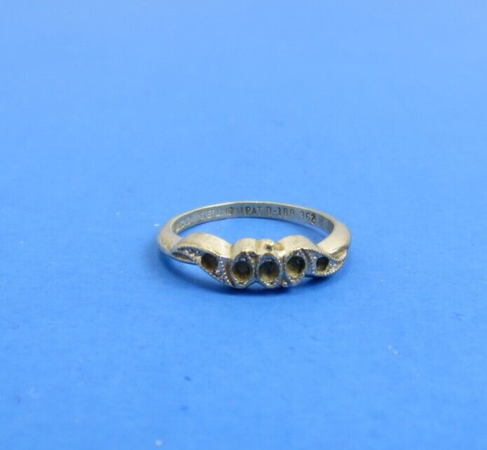 Uncas Sterling Silver 925 Ring Size 6 No Stone