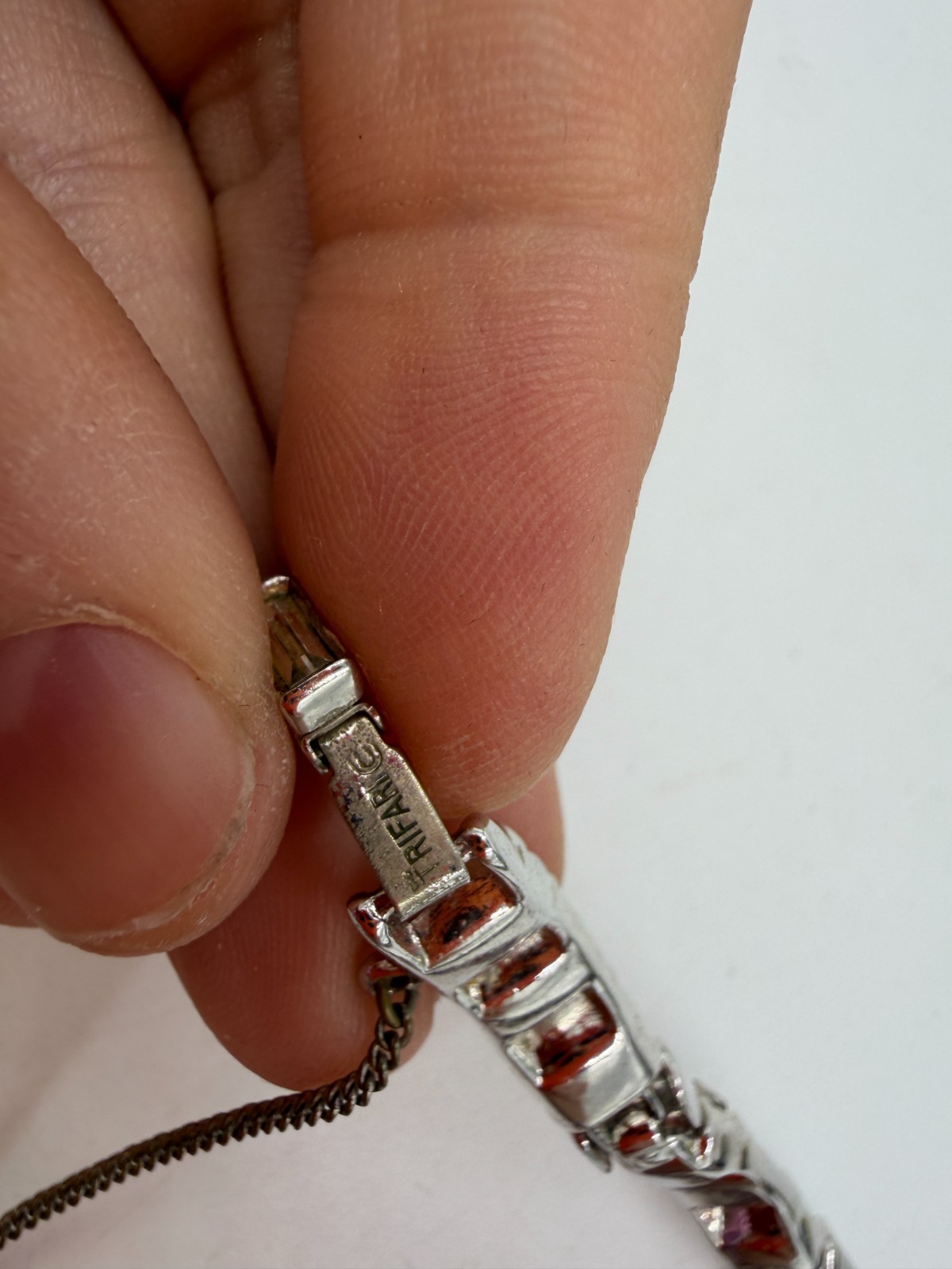 Vintage Bracelet Trifari Tennis Rhinestone Chain Silvertone 6.5 in PJ