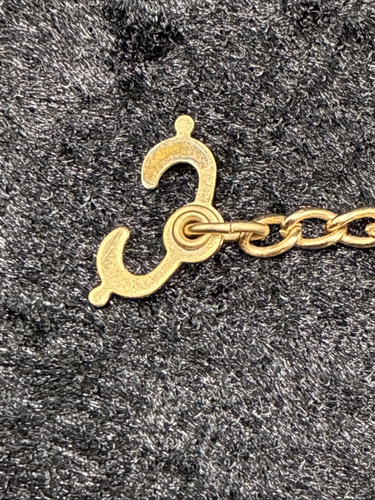 Vintage ID Bracelet Engraved “Isabelle” Gold Tone 6.5” Plz Read