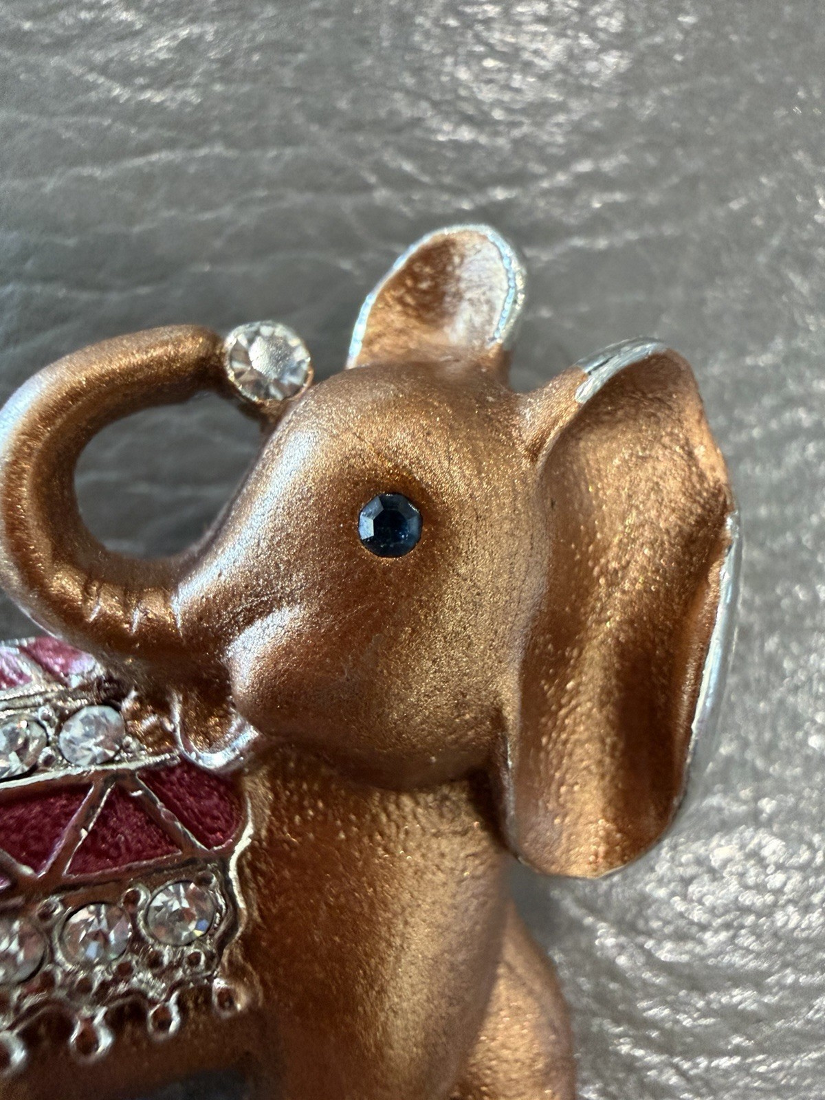 Vintage Silvertone Brown Rhinestone Elephant Brooch Pin