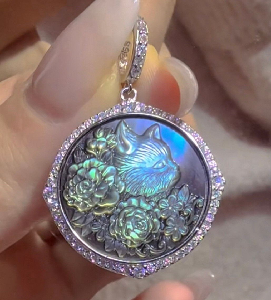 Antique style Cameo Pendant 925 Silver plated Vintage Necklace Estate Jewelry141
