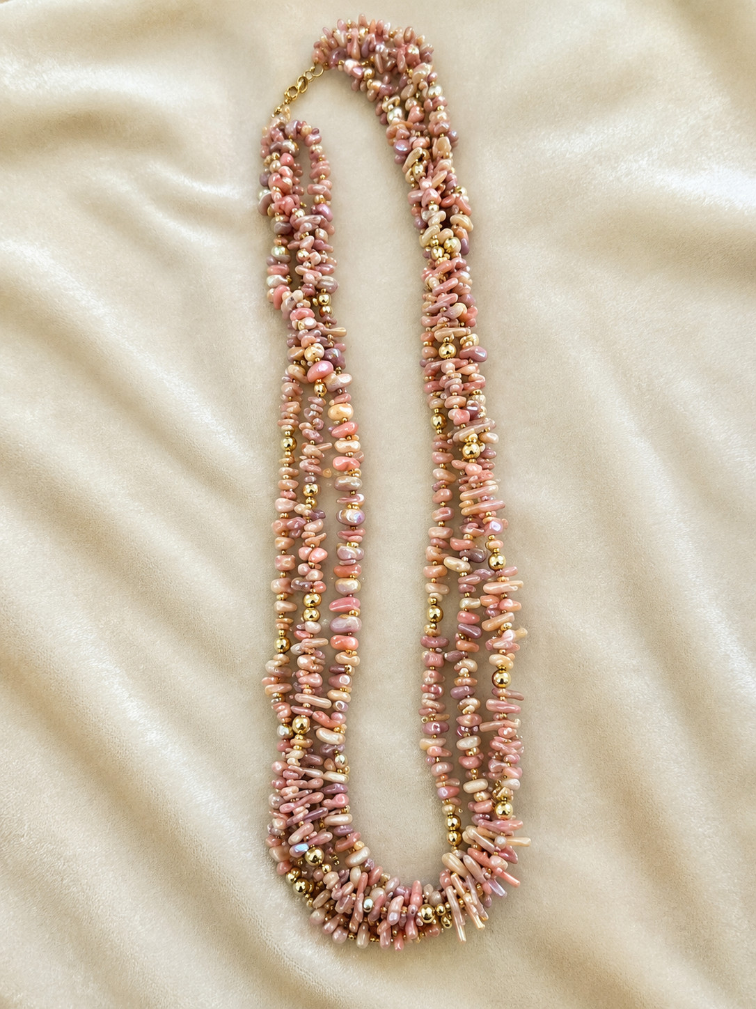 Vintage 27″ Pink AB Shell Chip 3 Strand Statement Necklace Gold Tone Boho