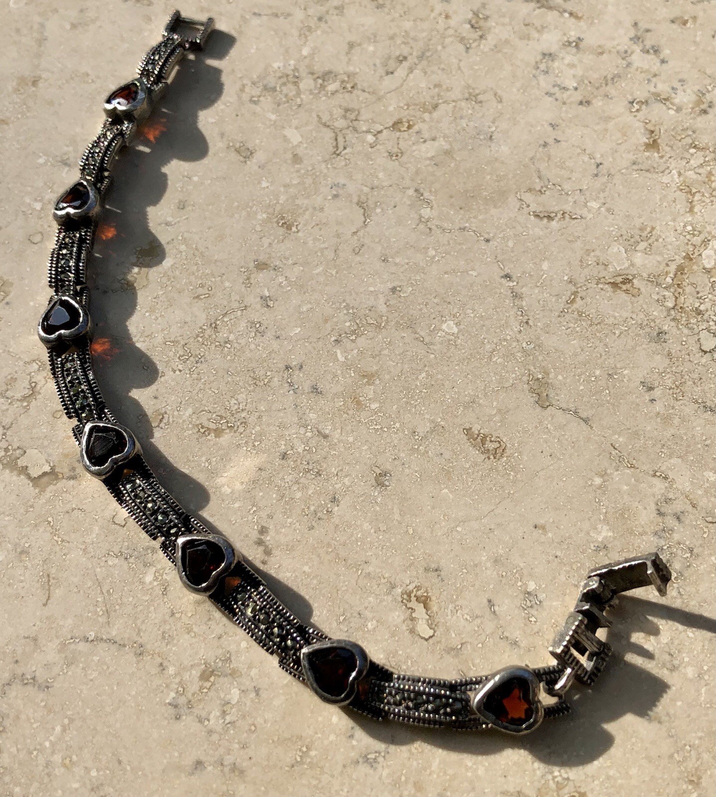 ❤️✨Genuine VINTAGE STERLING SILVER MARCASITE GARNET HEART ESTATE Tennis Bracelet