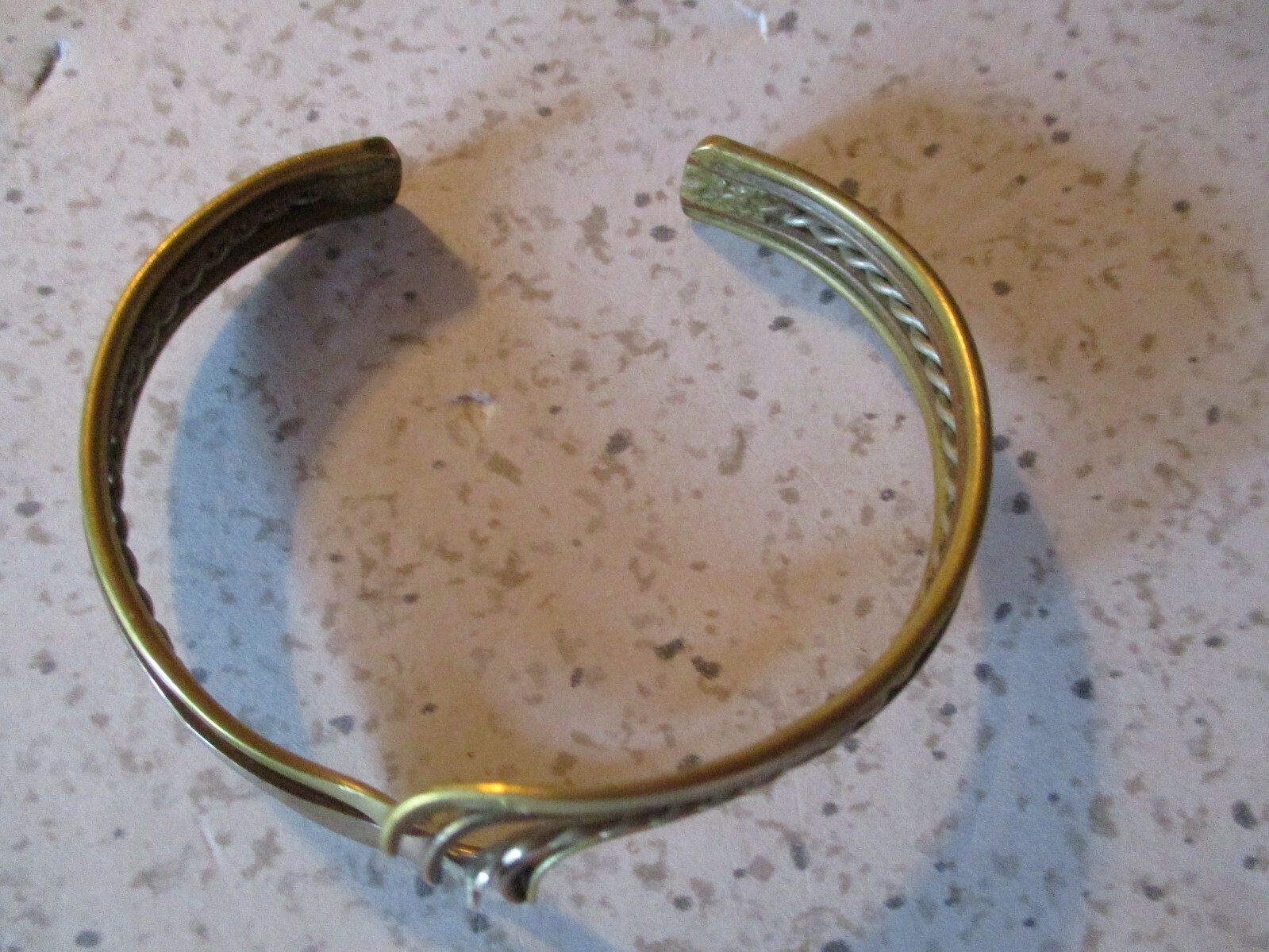 VINTAGE, CUFF BRACELET, COPPER, BRASS, TWISTED SILVERTONE, WAVE DESIGN, 2.25″ D