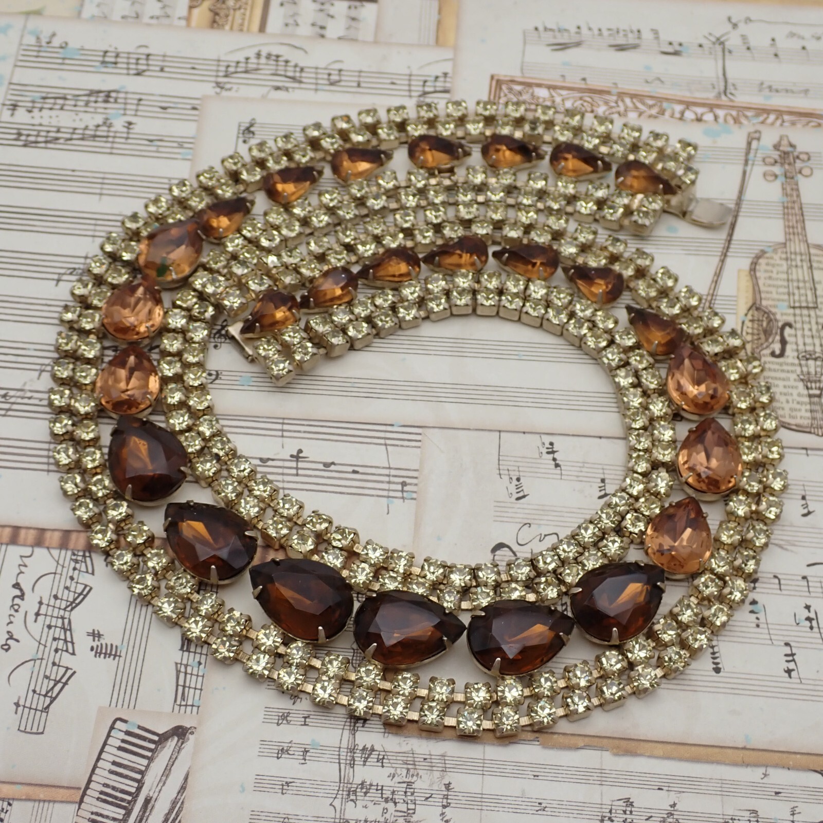 Vintage Statement 5 Row Golden Brown Pear Rhinestone 15″ Gold Tone Necklace