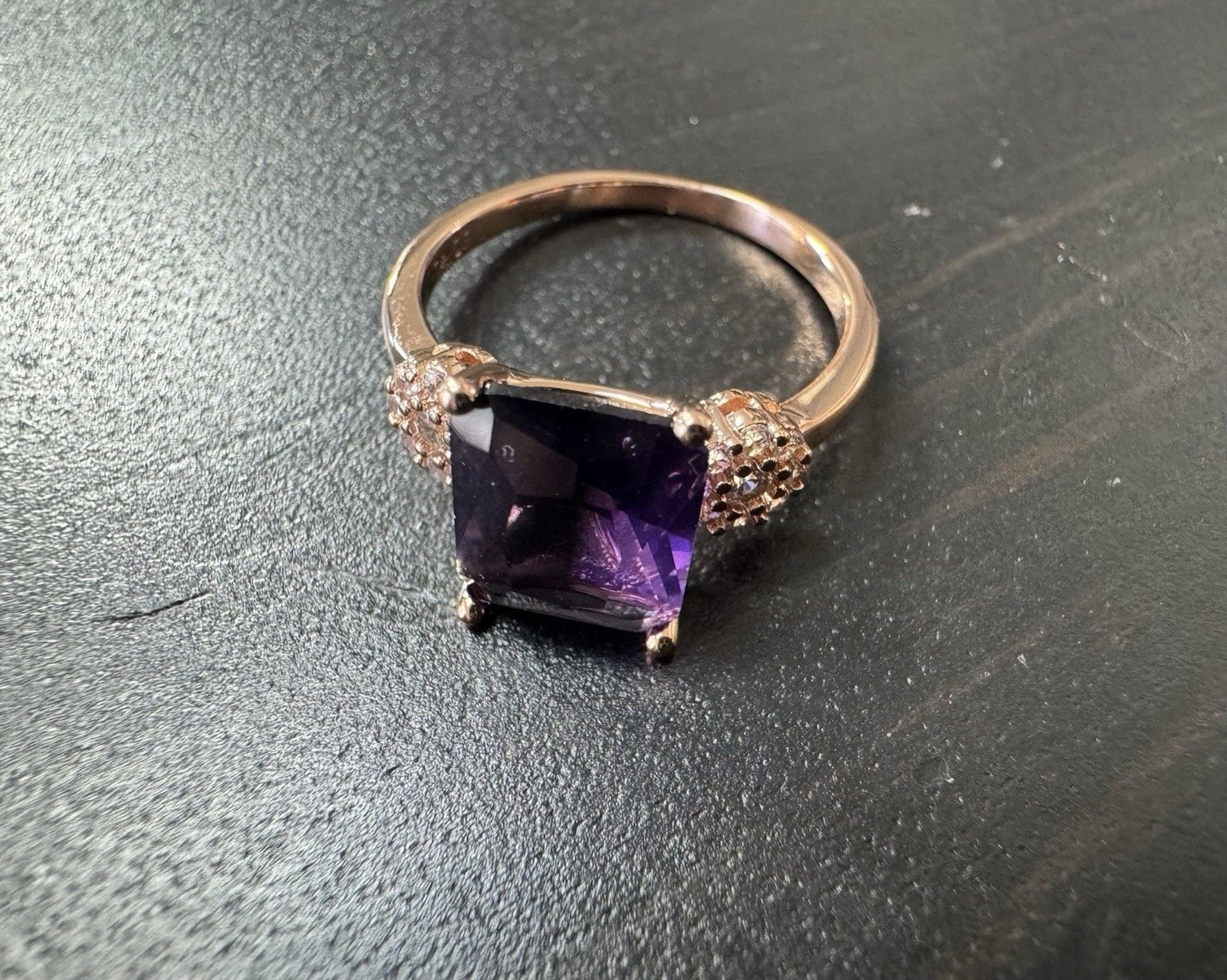 585 14K RG Stamped Rose Gold Indigo Crystal Floral Gem Size 7 Ring