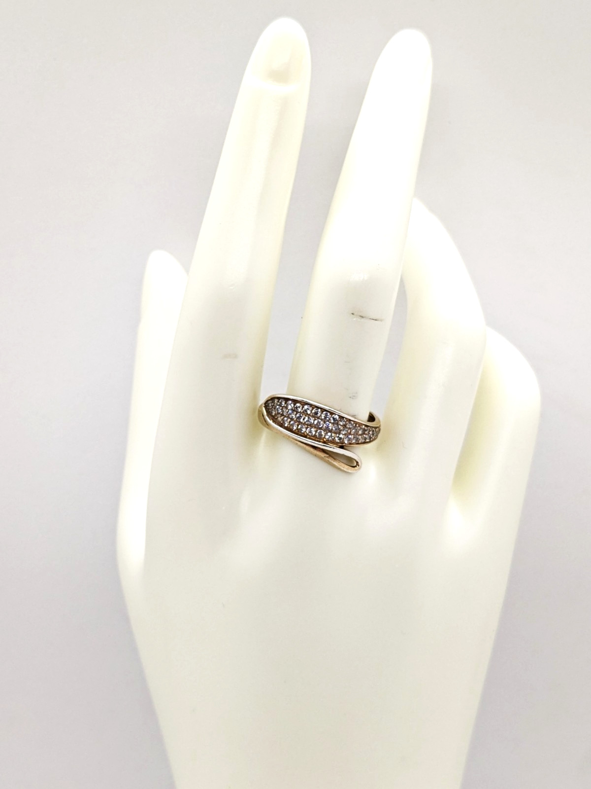 Vintage Elegant RING Silver 925 with Chic Inserts -size: 10.25US (19.8mm) | #65