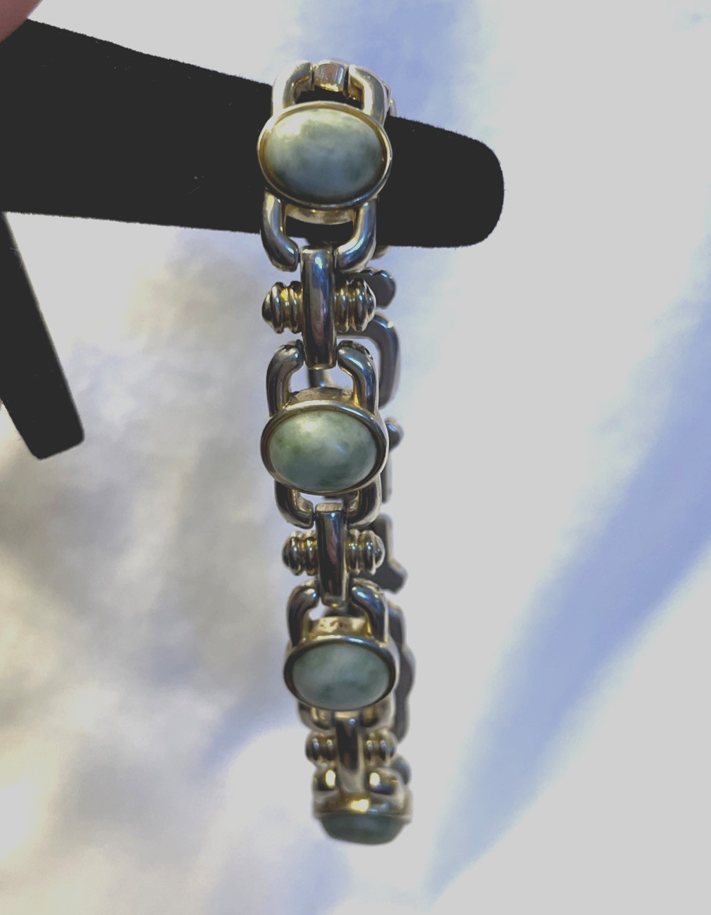 VTG Elgin II Women Carved Green Jade Jadeite Link Stone Bracelet 7 in
