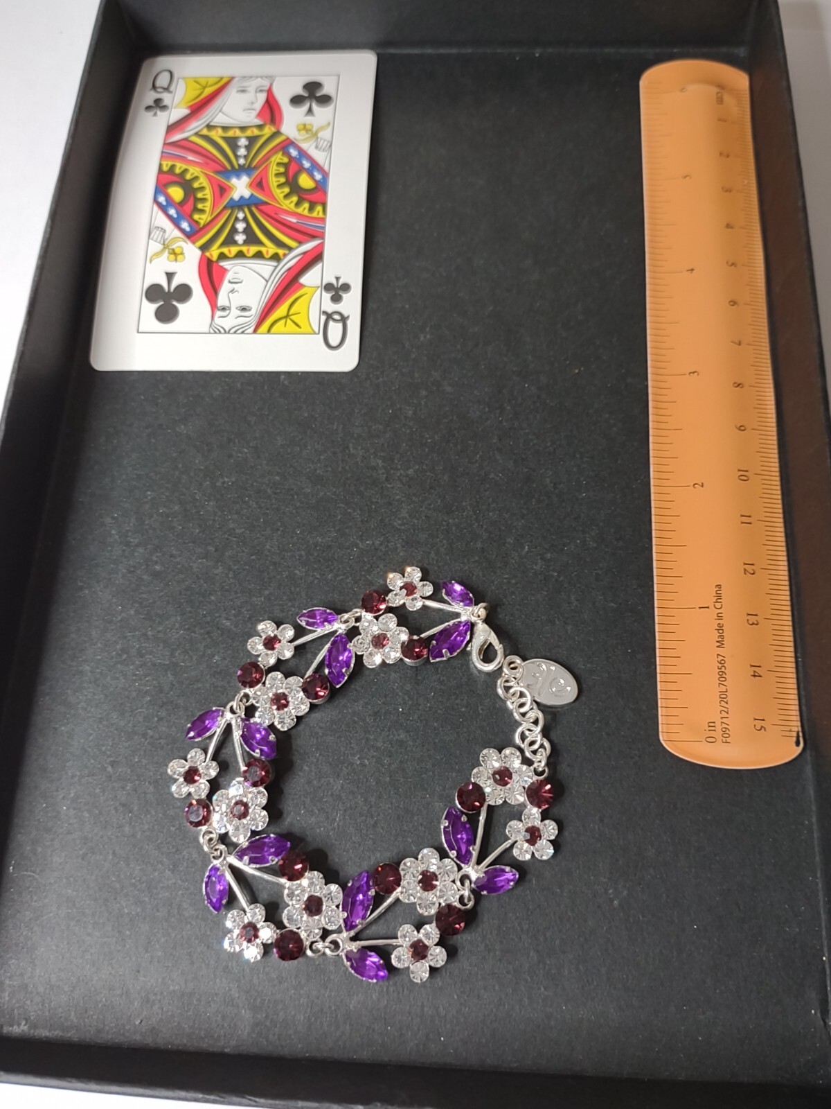 Very Cute 7 Inch Purple Flower Bracelet