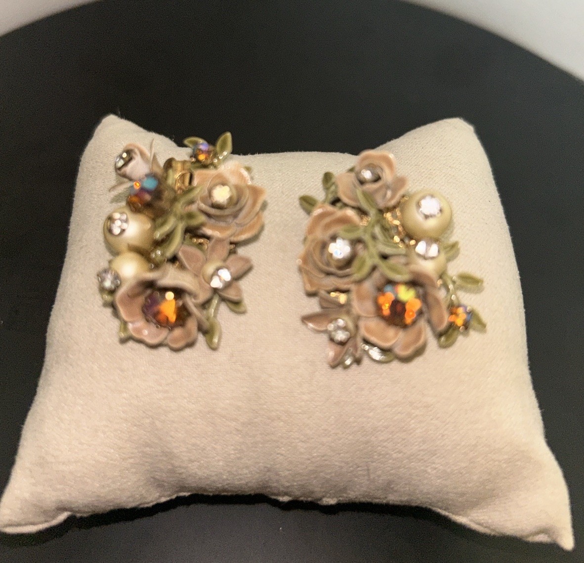 Vintage Kramer Flower Clip On Earrings Champagne With Faux Pearl And an Stones