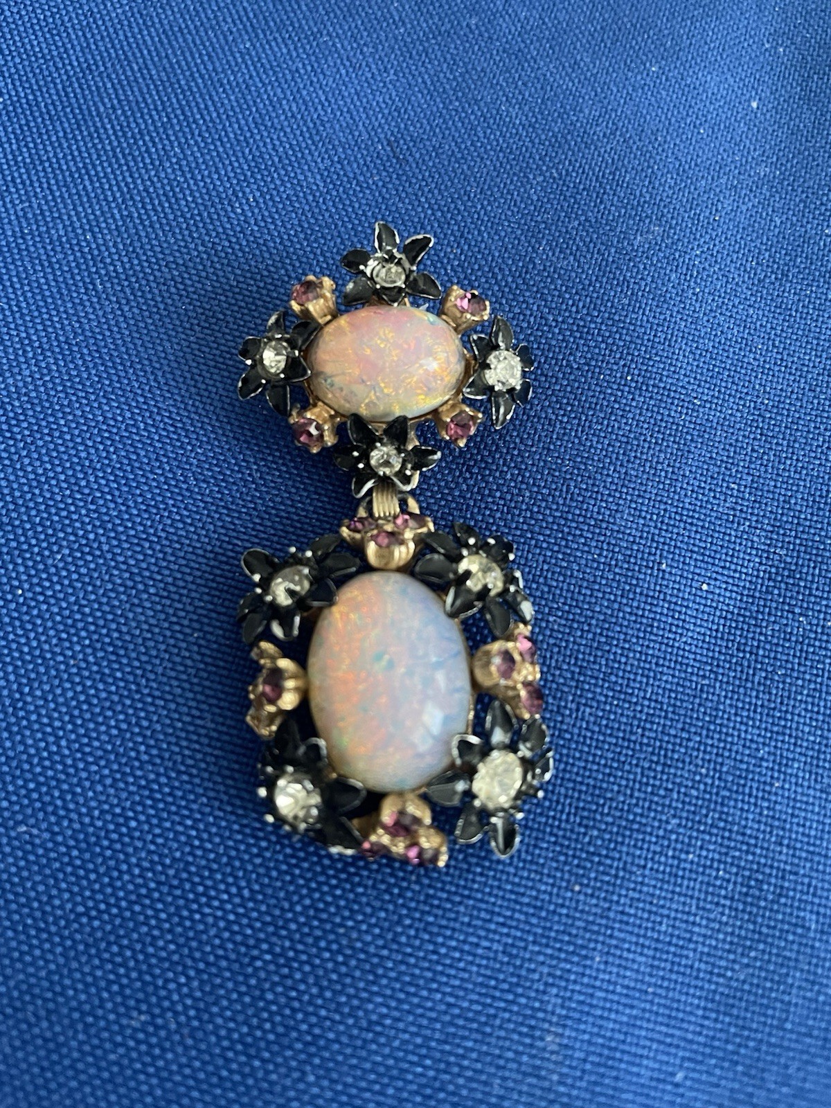 Vintage Dragon’s Breath Faux Fire Opal Glass Brooch Pin