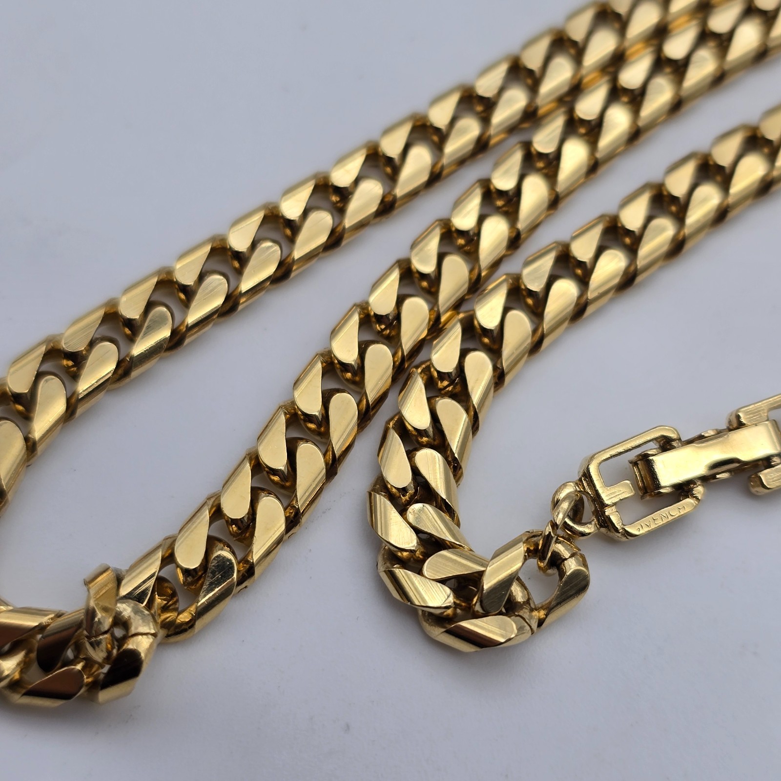 Givenchy 6.4 mm Cuban Curb Chain Link Gold Tone Necklace 24″