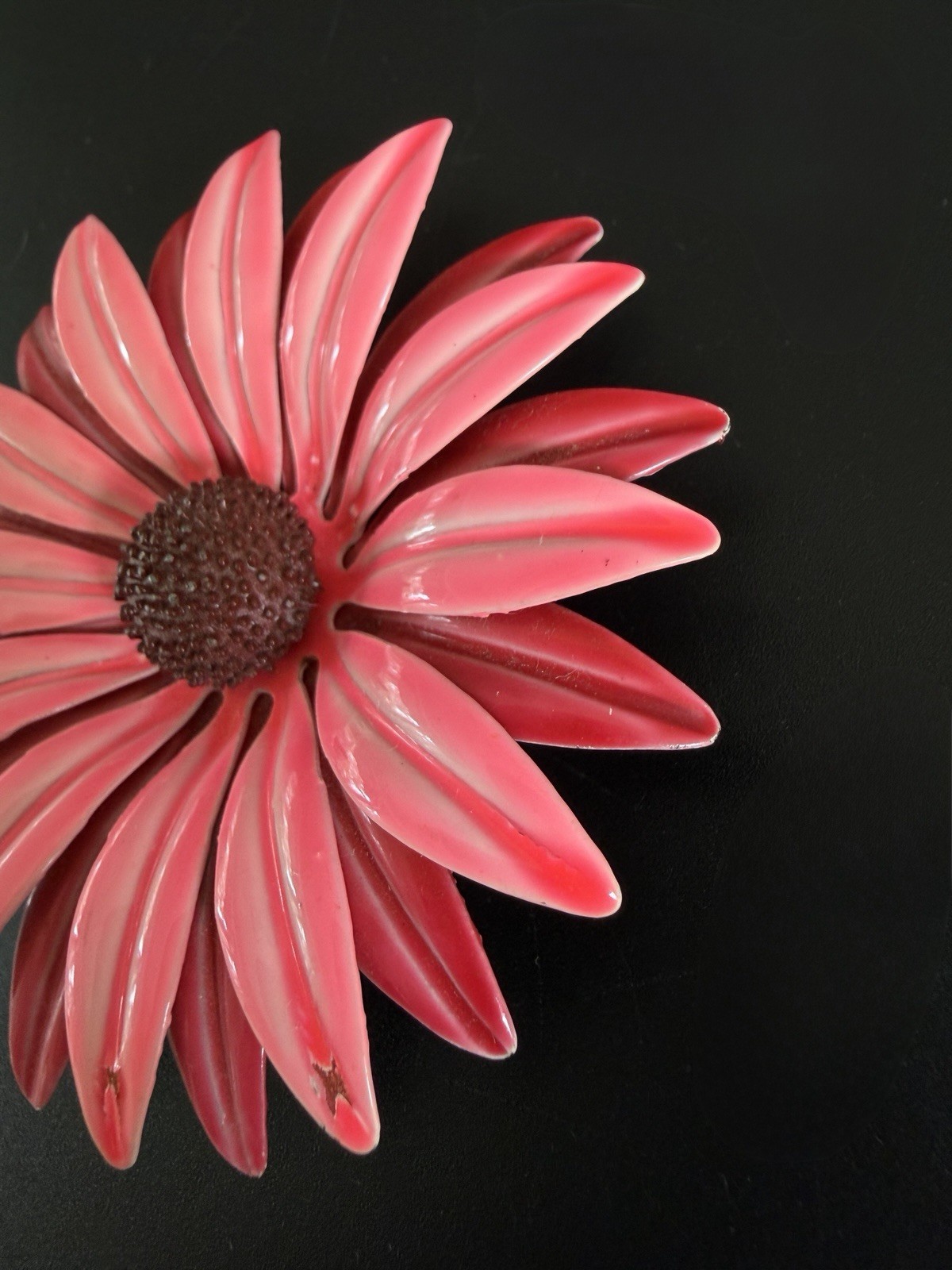 1960s Pink Enamel Celluloid Daisy Flower Brooch Pin Large Mod Statement 4 3/4”!