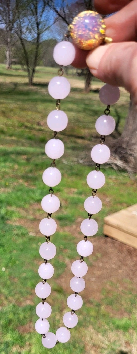 SALE! VINTAGE PINK OPALINE GLASS BEAD NECKLACE SET OPAL FOIL GLASS CAB CLASP