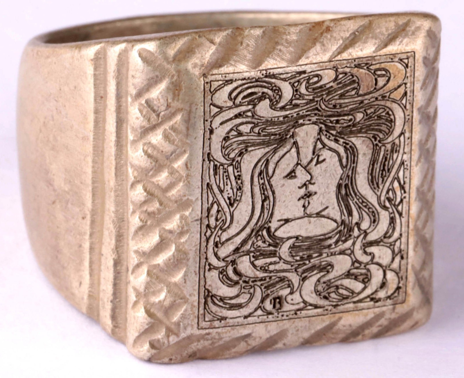 Ring The Kiss Image style PETER BEHRENS Der Kuss Motive 1898 Vintage jewelry Art
