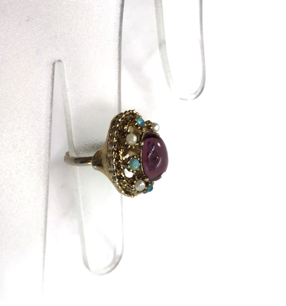 Vintage Cocktail Ring Adjustable Purple oval cabochon rhinestone Faux Pearl Mod