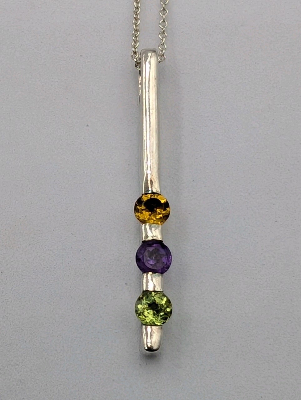 Vtg Sadye L Vassil 925 Sterling Silver 3 Gemstone Bar Pendant 16-18″ Necklace