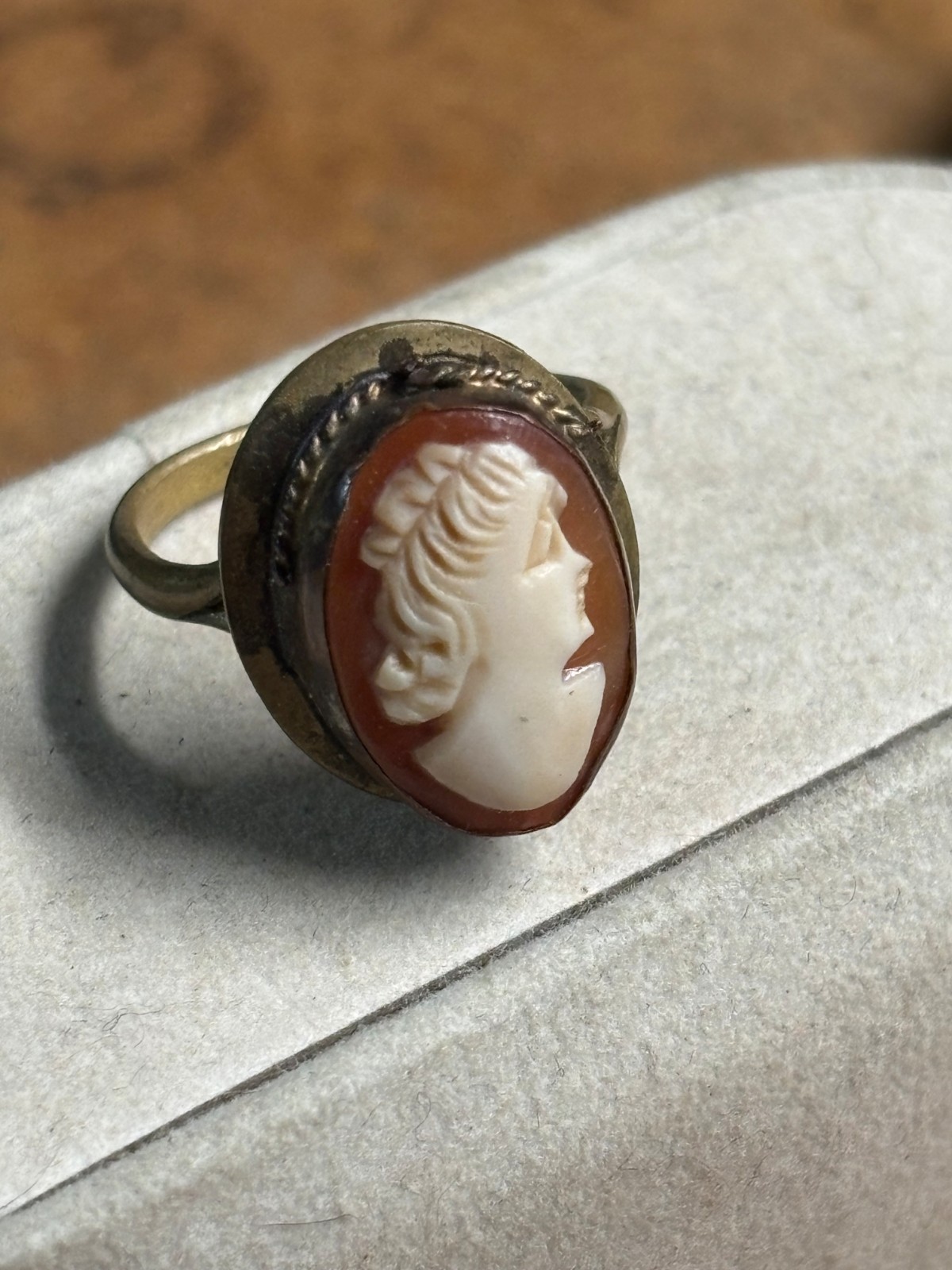 Antique GRAND TOUR 1920s-30s SHELL CAMEO hand carved VICTORIAN brass copper 5.25