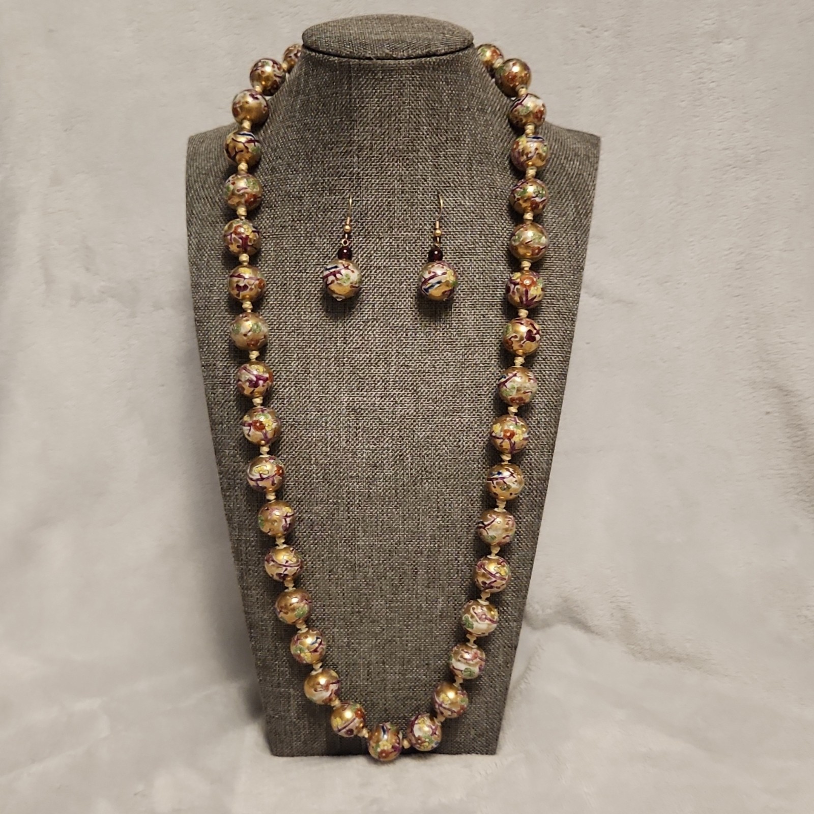 Vintage Chinese Cloisonné Bead Necklace – Pink & Blue Floral on Gold – 26″ L