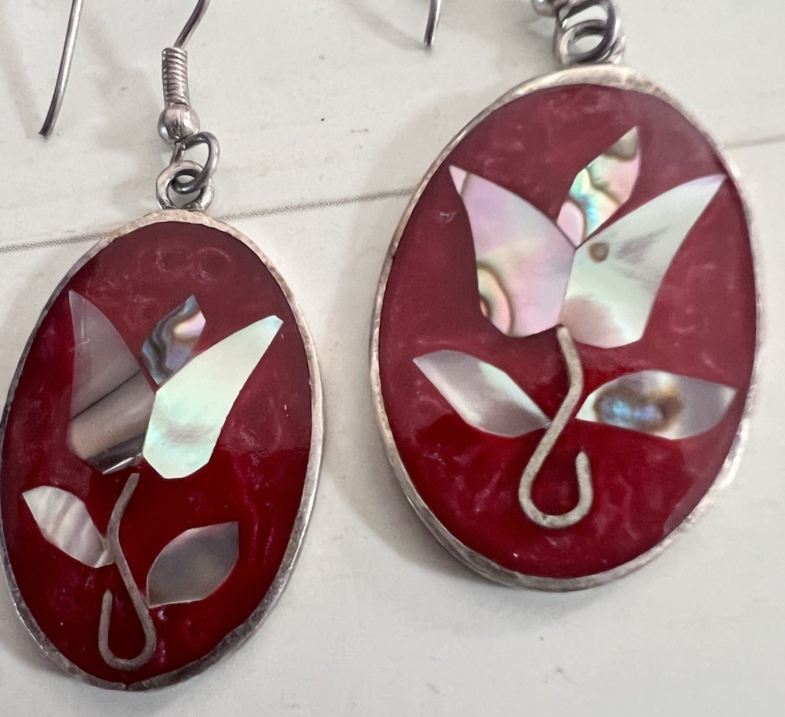 Vintage Mother of Pearl Alpaca Red Dangle Hook Earrings With Flower Floral