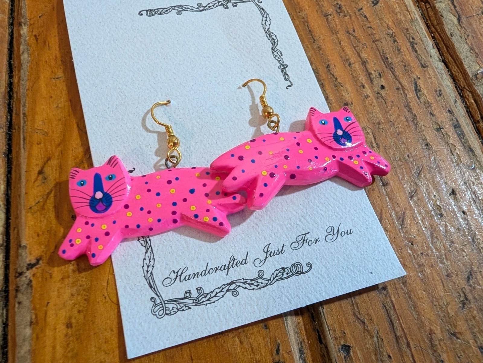 Pierced Earrings Hot Pink Cat Neon Spots Hand Painted Wood Charm Vintage New