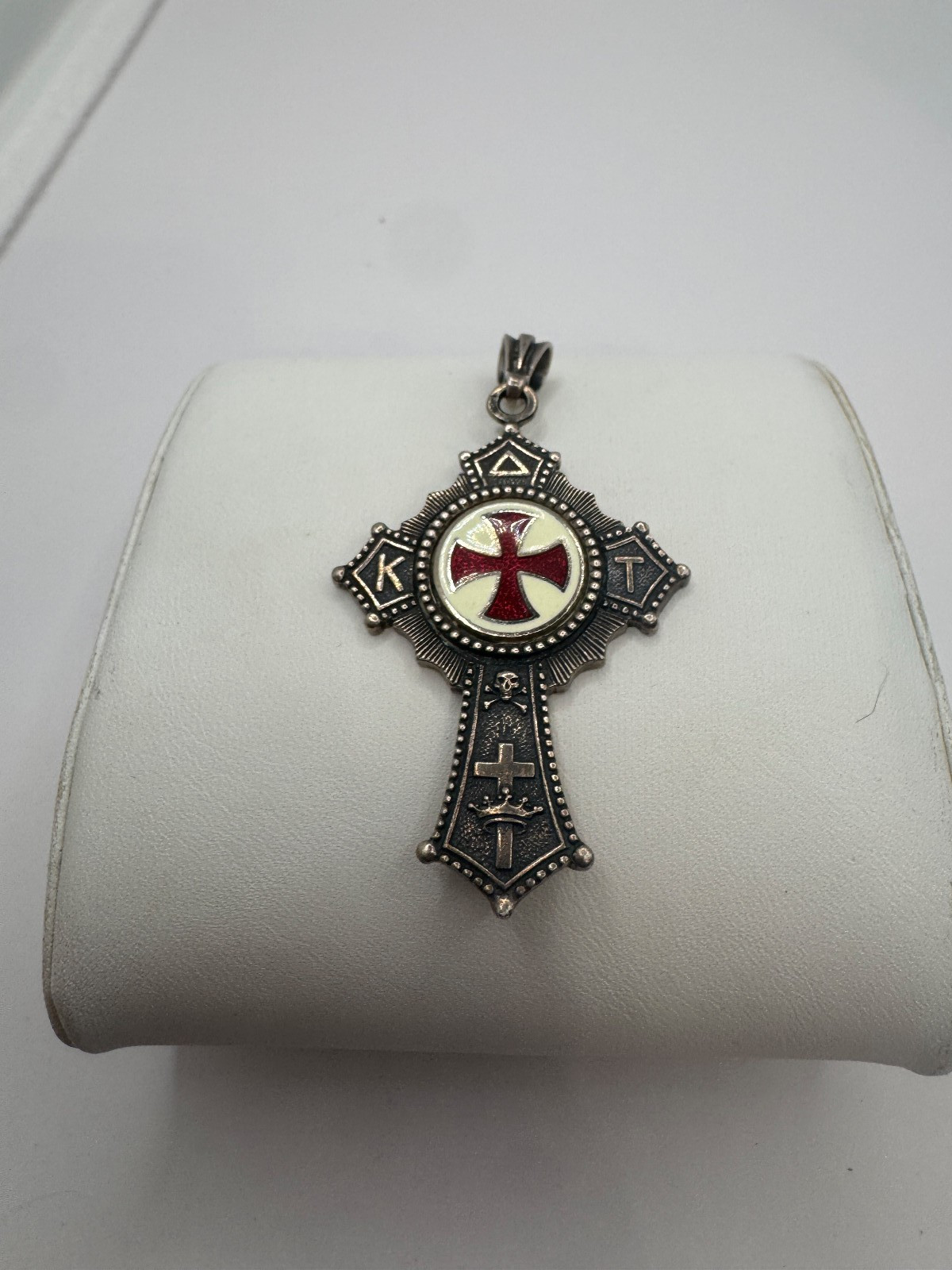 Vintage Red and White Inlay Enamel Sterling Silver Iron Maltese Cross