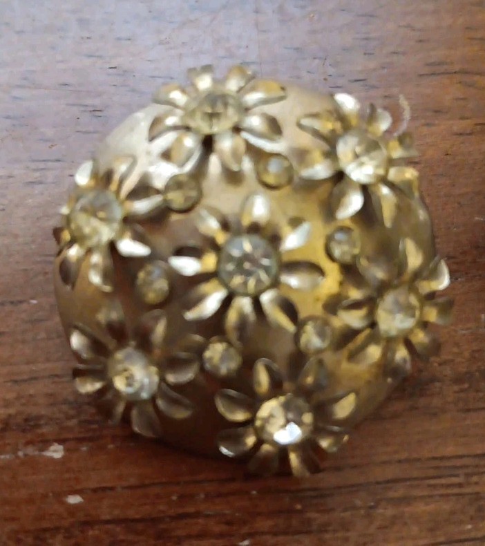 Vintage Barclay Daisy Cluster Rhinestone Clip On Gold Tone Earrings MCM Jewelry