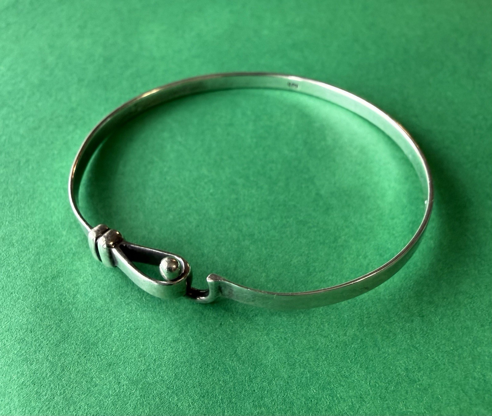 7” 925 Sterling Silver Hook and Eye Bangle Bracelet Cape Cod Style Loop Cuff 9g