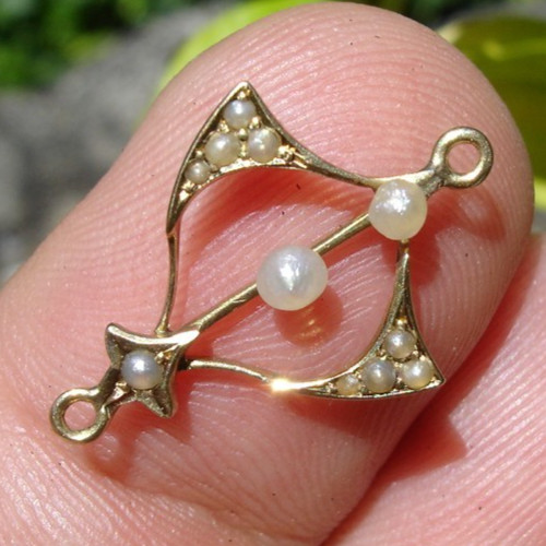 antique 14K gold seed pearl birthstone Lavalier Pendant charm wind dangle drop
