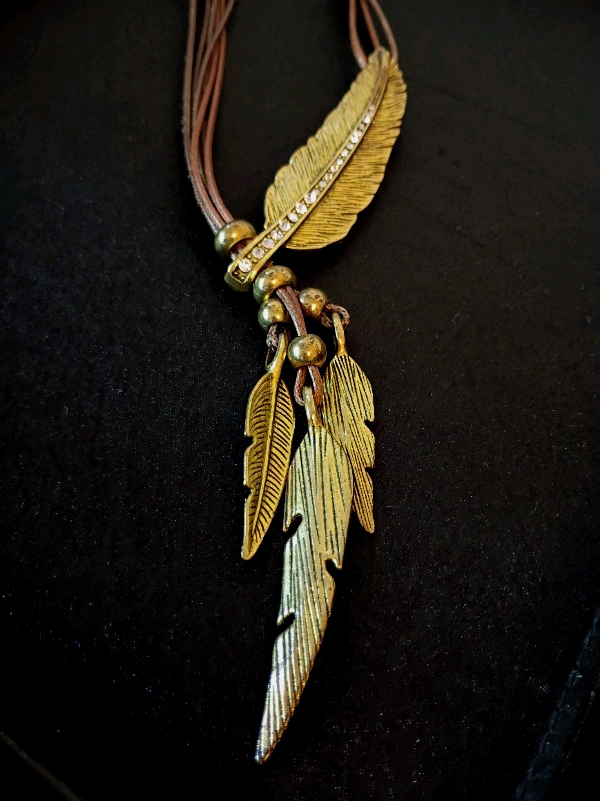 Vintage Boho Rhinestone Feather necklace w/Layered Brown Rope-25 in long